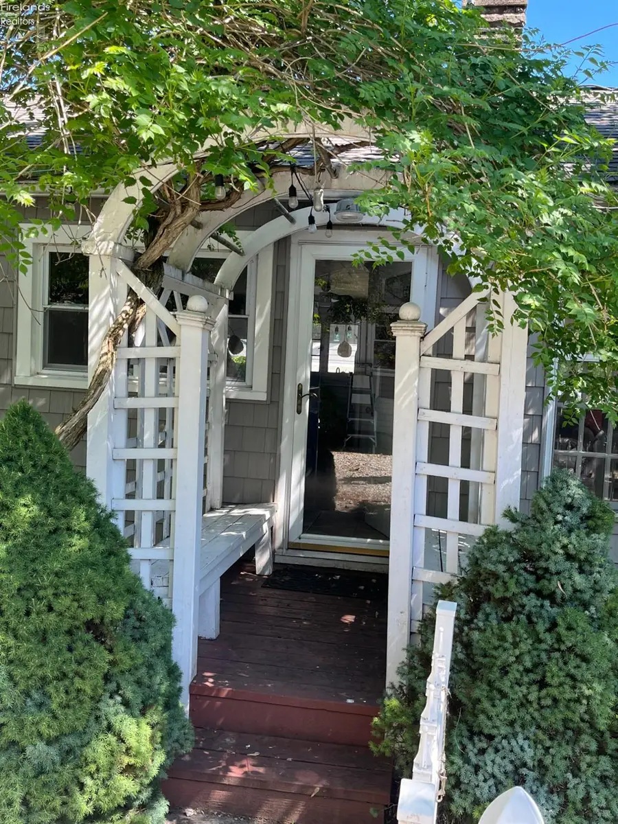 340 N Worthy Street, Lakeside, OH 43440 - #3
