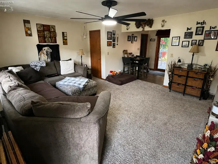 1400 Linger Drive, New Franklin, OH 44216 - #2