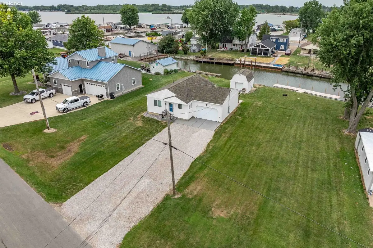 3125 W Canal Road, Port Clinton, OH 43452 - #1