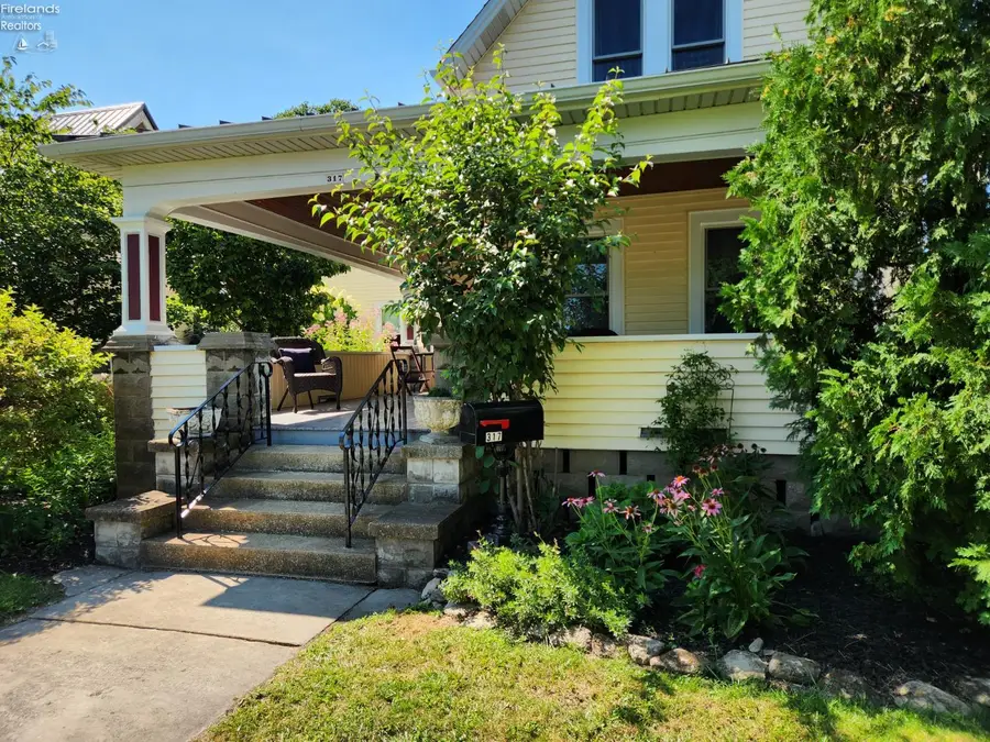 317 Williams Street, Huron, OH 44839 - #3