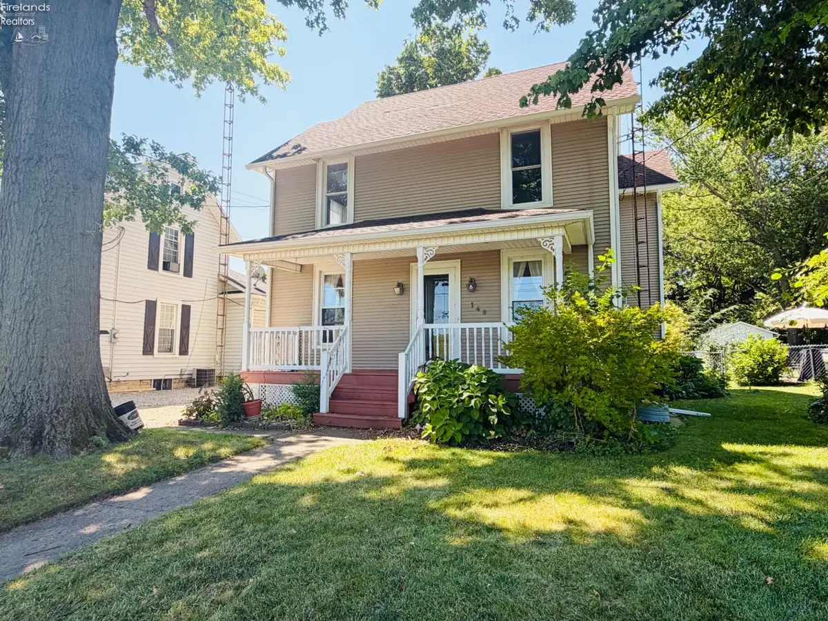 140 Orchard Street, Bellevue, OH 44811 - #1