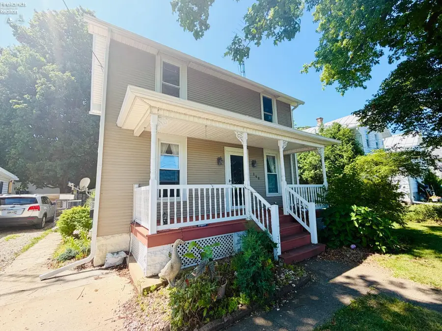 140 Orchard Street, Bellevue, OH 44811 - #3
