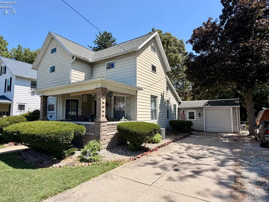 533 Union Place, Fremont, OH 43420 - #2
