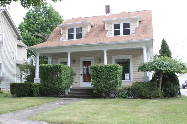 131 Ashford Avenue, Bellevue, OH 44811