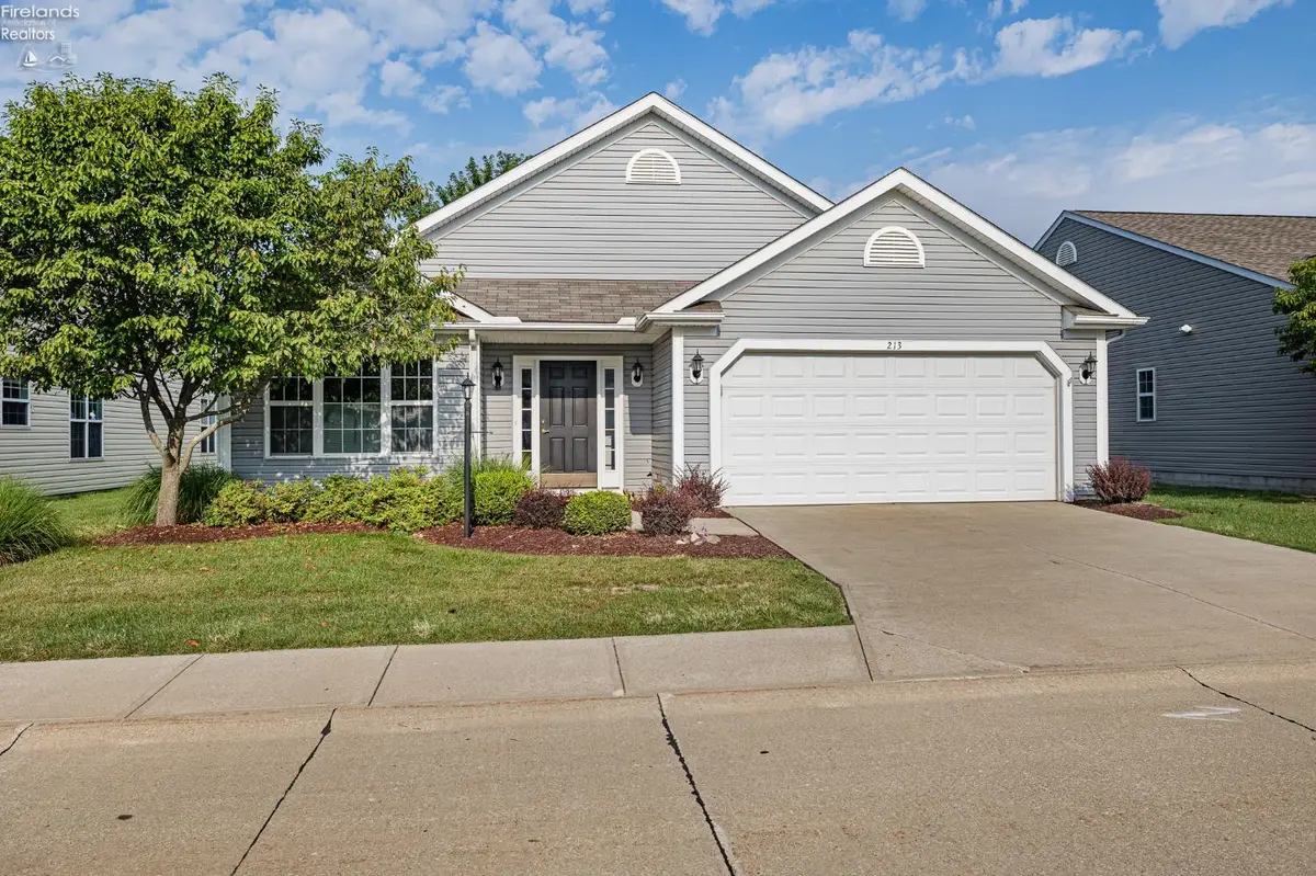 213 Westminster Way, Elyria, OH 44035 - #1