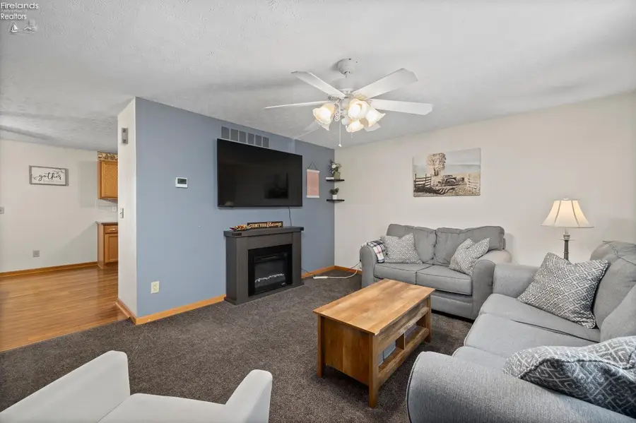2172 Tarragon Drive, West Salem, OH 44287 - #3