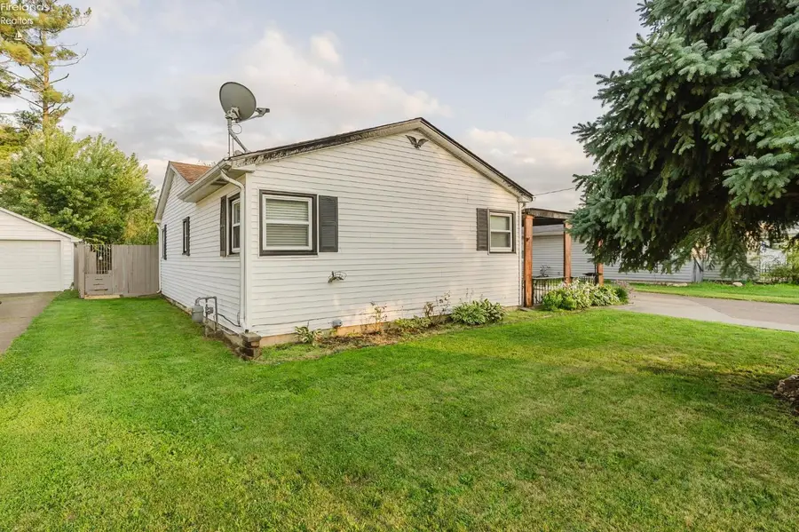 1616 Dietrick Street, Sandusky, OH 44870 - #3