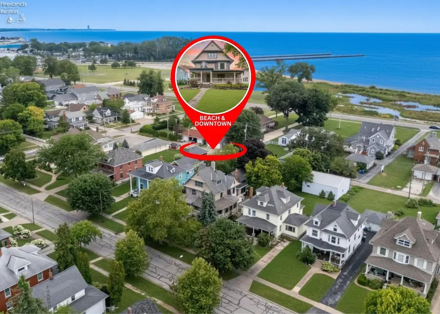 521 E 2nd Street, Port Clinton, OH 43452 - #2