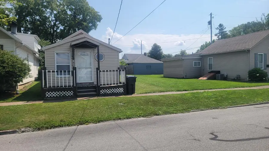 1430 Harrison Street, Sandusky, OH 44870 - #2