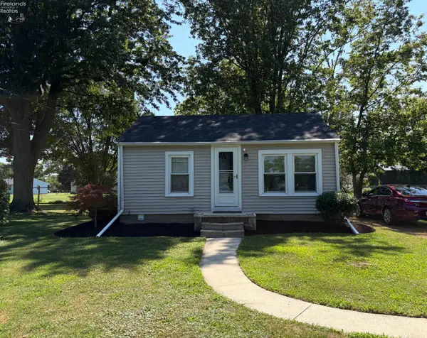 713 Walnut Street, Fremont, OH 43420