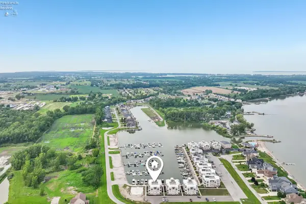2705 S Harbor Bay Drive #1331, Marblehead, OH 43440