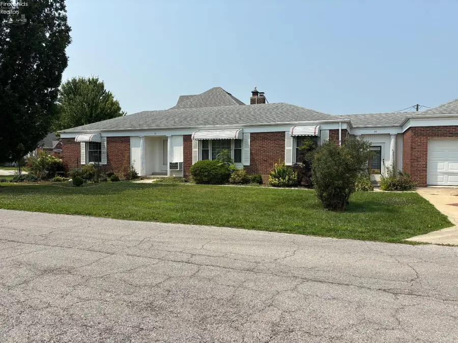 30 Warren Street, Tiffin, OH 44883 - #3