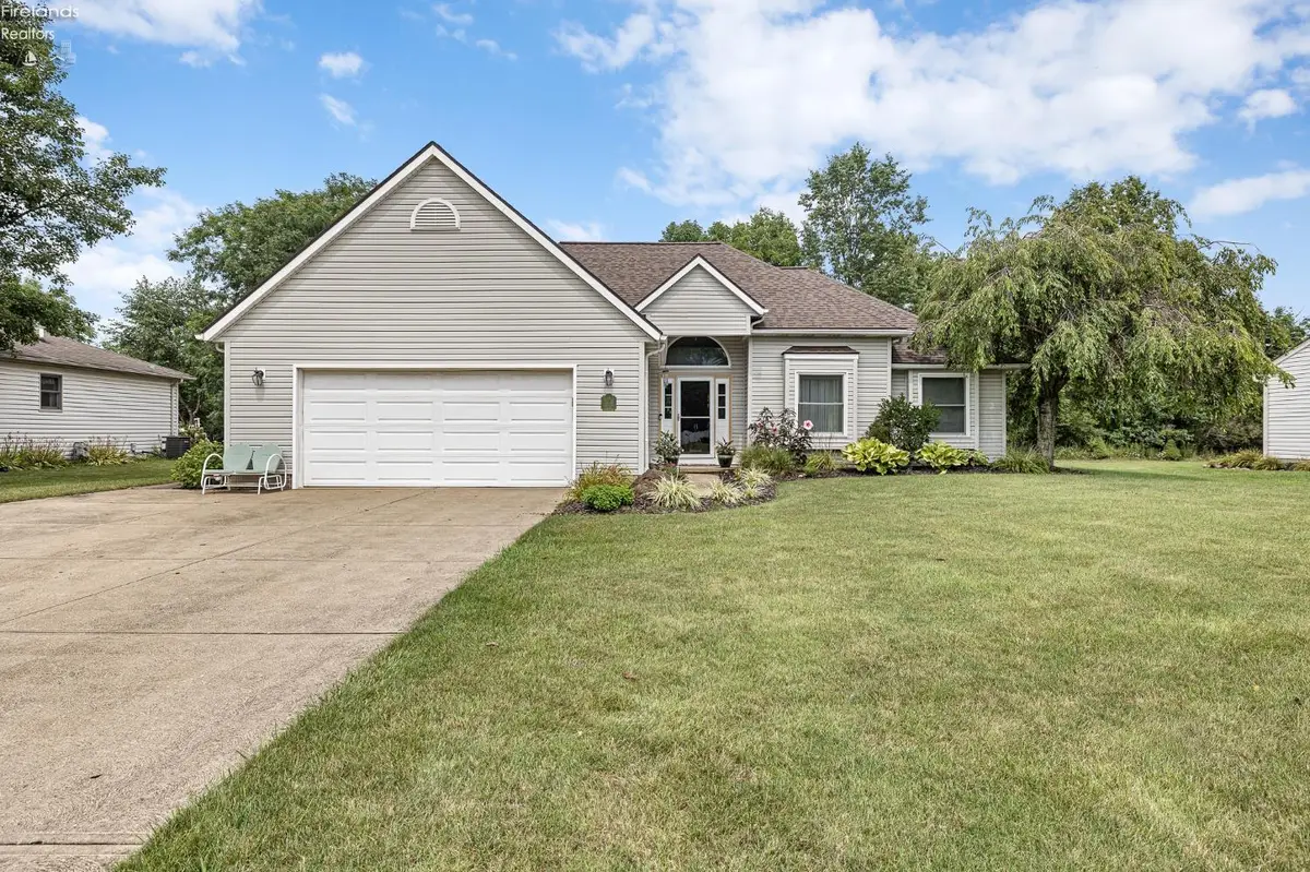 1033 Wabash Avenue, Grafton, OH 44044 - #1