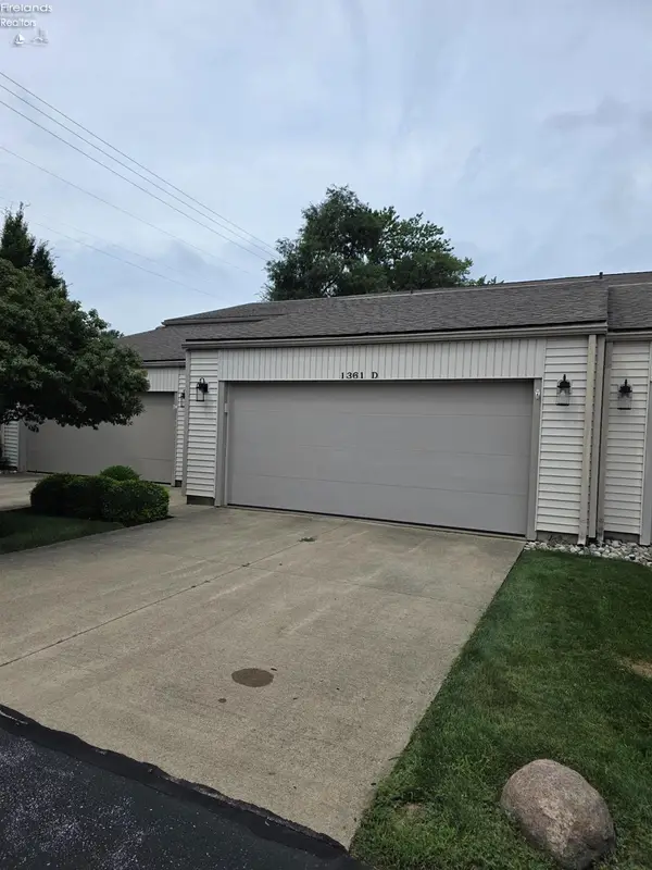 1361 Cleveland Road #D, Huron, OH 44839