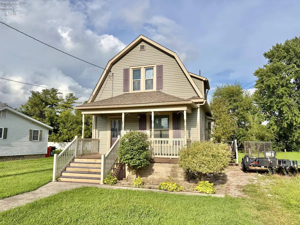 168 N Buckeye Street, Bellevue, OH 44811 - #1