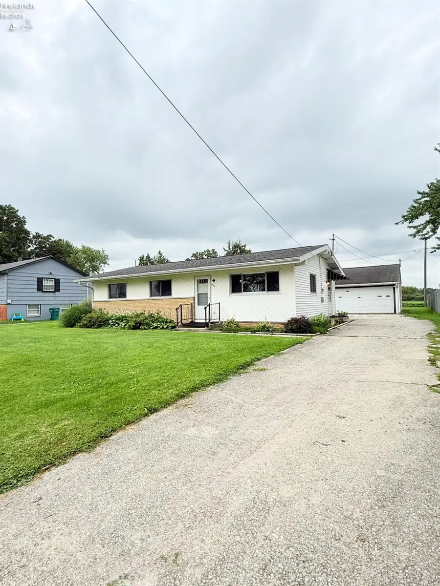 23766 W Meadow Drive, Genoa, OH 43430 - #2