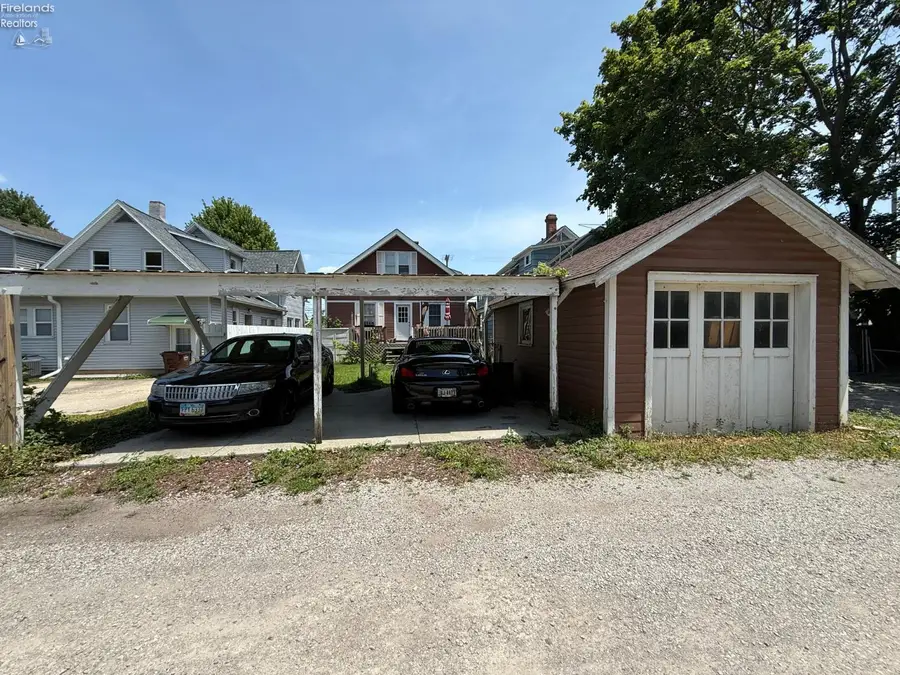 1521 Campbell Street, Sandusky, OH 44870 - #3