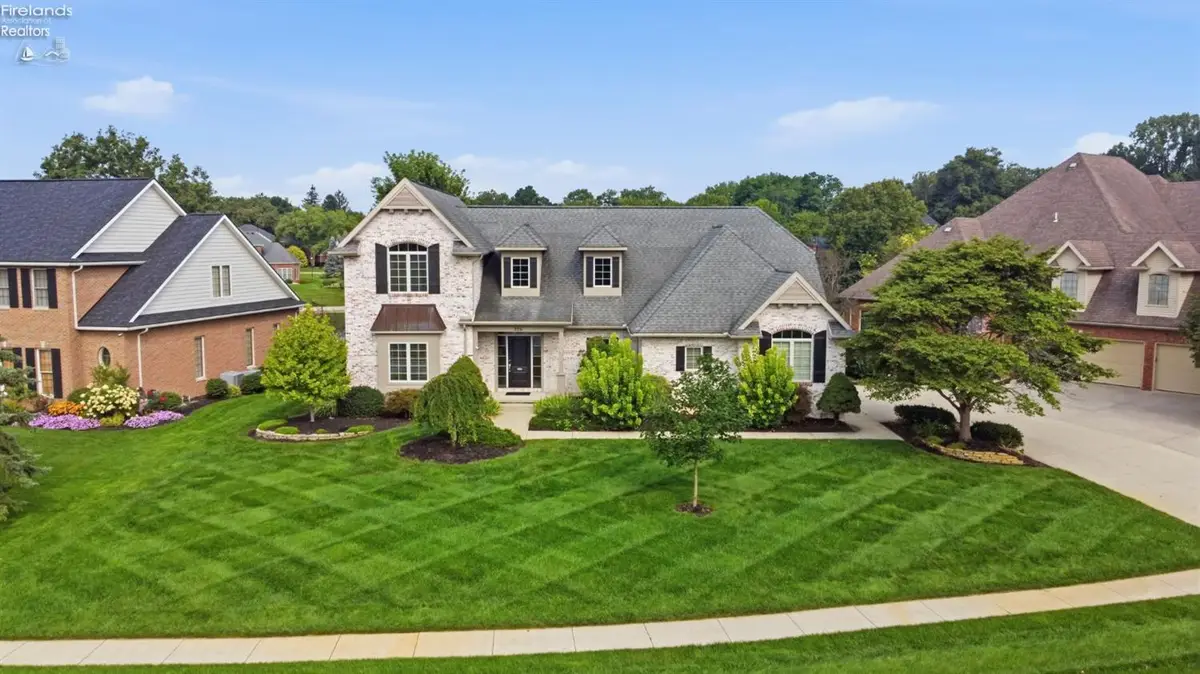 326 Pheasant Run Lane, Findlay, OH 45840 - #1