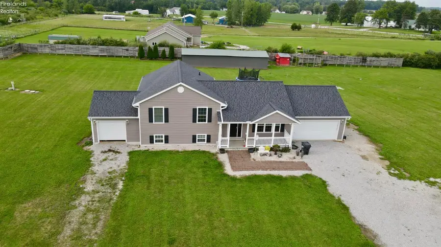 1614 Townline Rd 131 E, North Fairfield, OH 44855 - #3