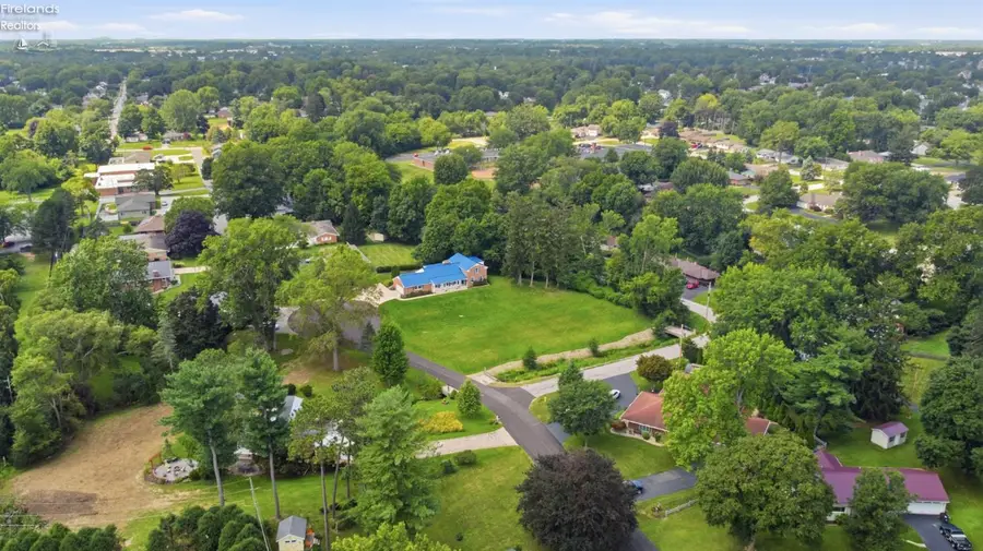 9 Meadow Lane, Tiffin, OH 44883 - #3