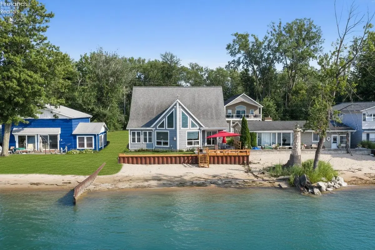 3281 E Linda Lane, Port Clinton, OH 43452 - #1