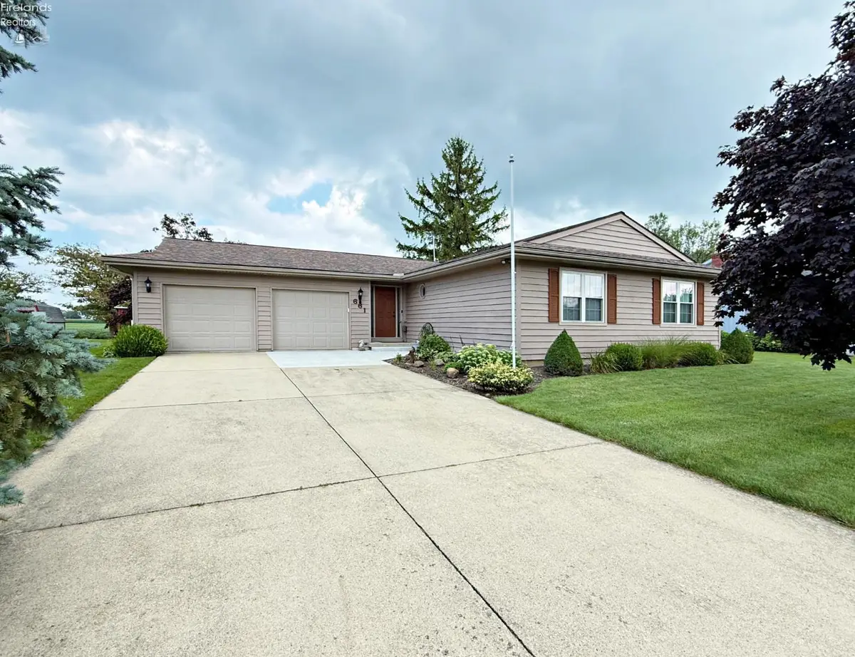661 Nickie Lane, Fostoria, OH 44830 - #1
