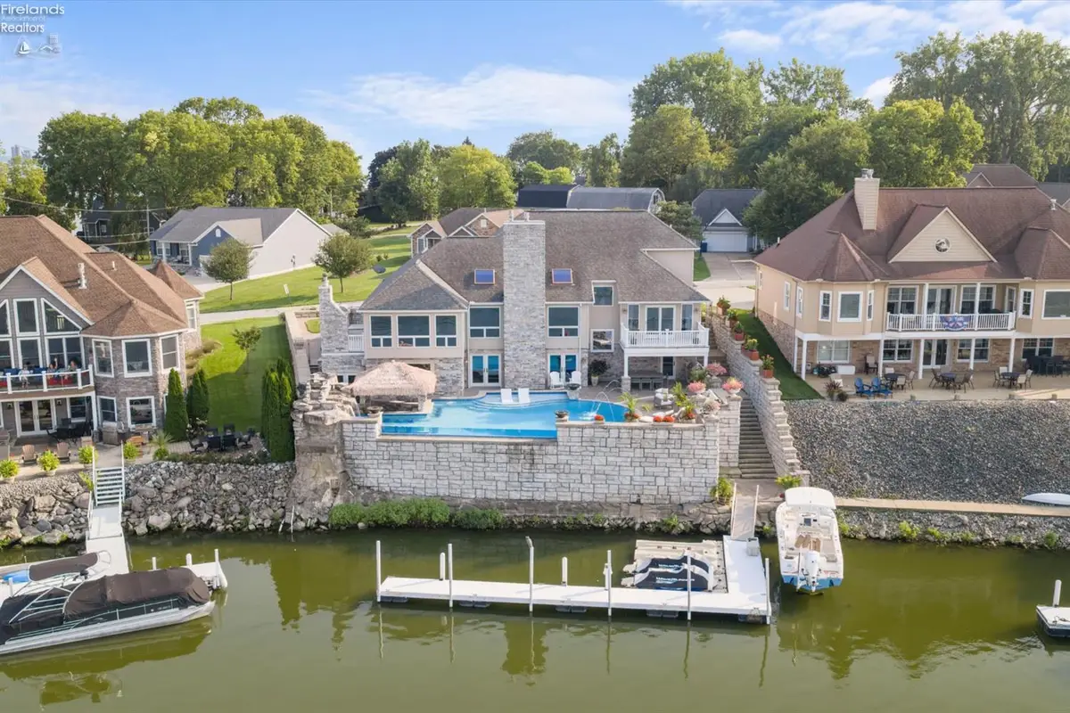 4555 E Forest Glen Lane, Marblehead, OH 43440 - #1