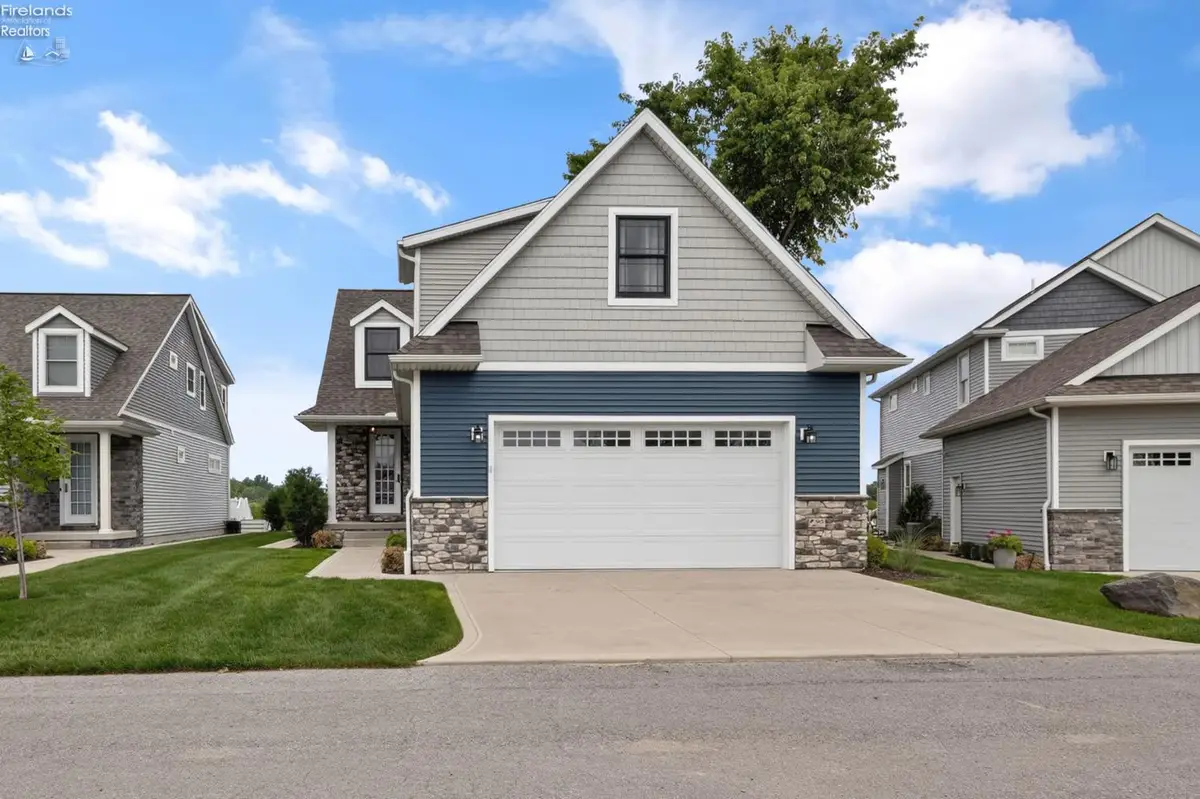 5415 Walls Channel Drive, Port Clinton, OH 43452 - #1