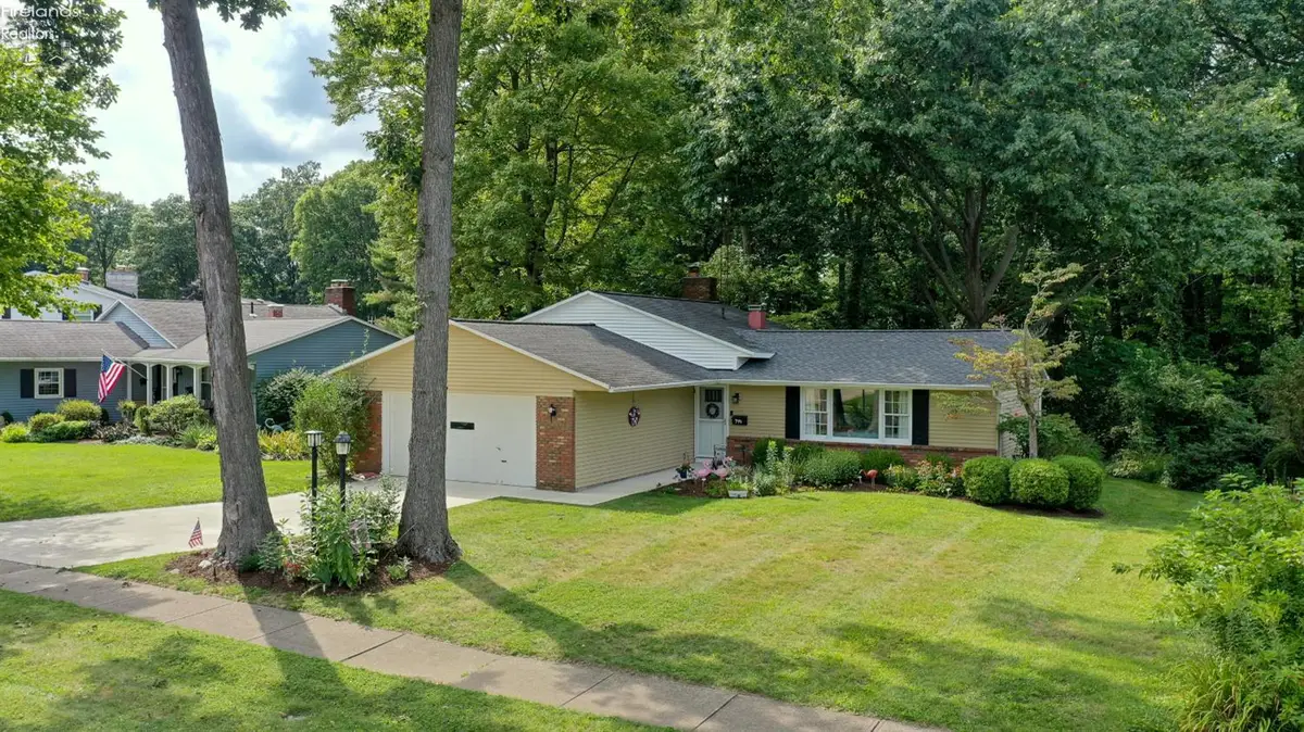 714 Strowbridge Drive, Huron, OH 44839 - #1