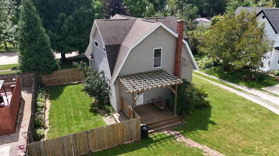 515 E Bucyrus Street, Crestline, OH 44827 - #2