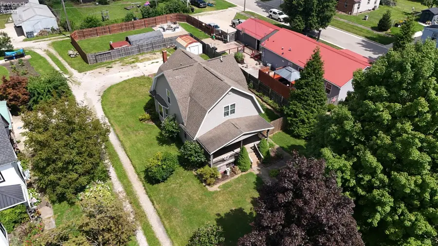 515 E Bucyrus Street, Crestline, OH 44827 - #3