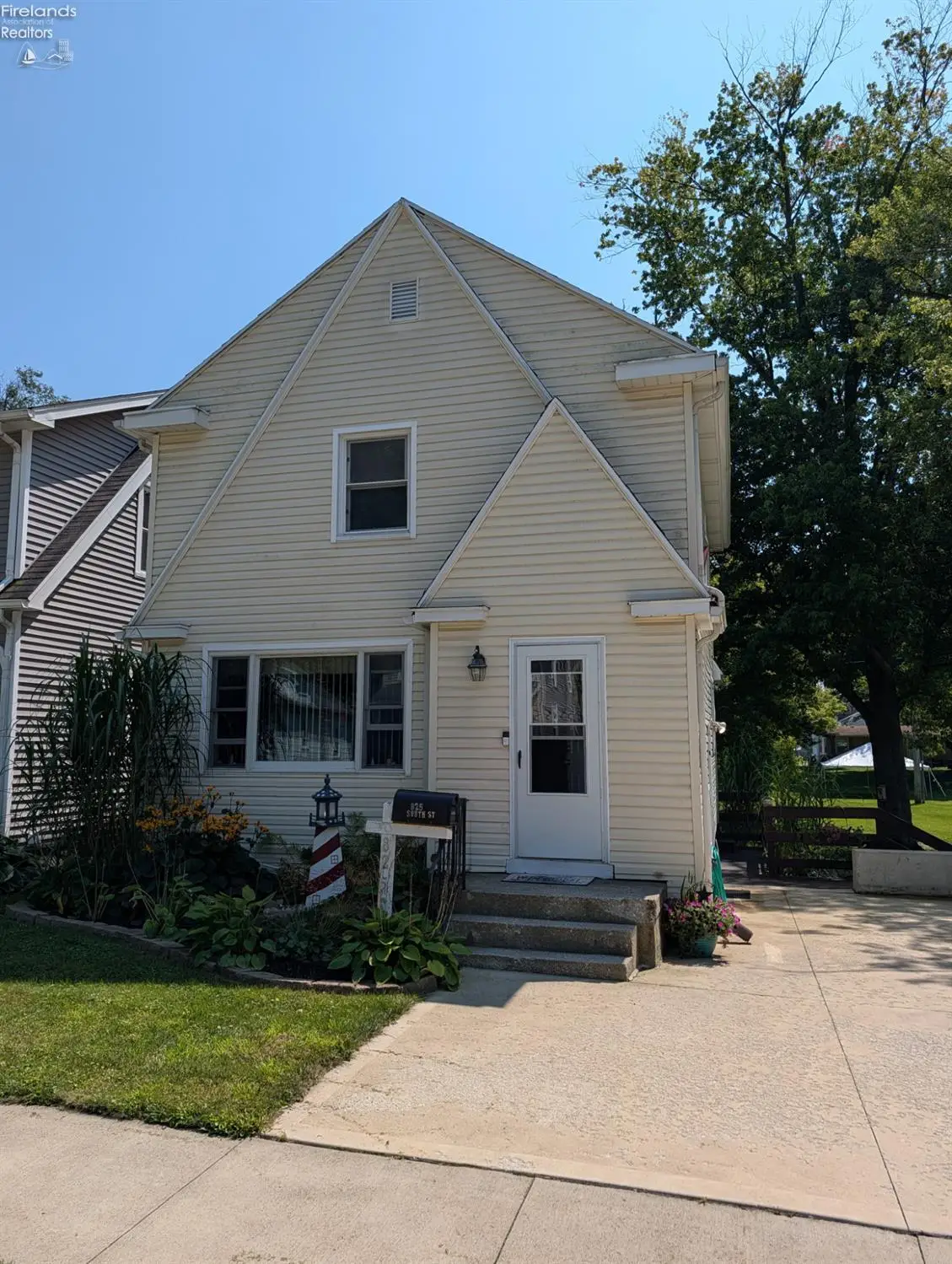 825 South Street, Fremont, OH 43420 - #1