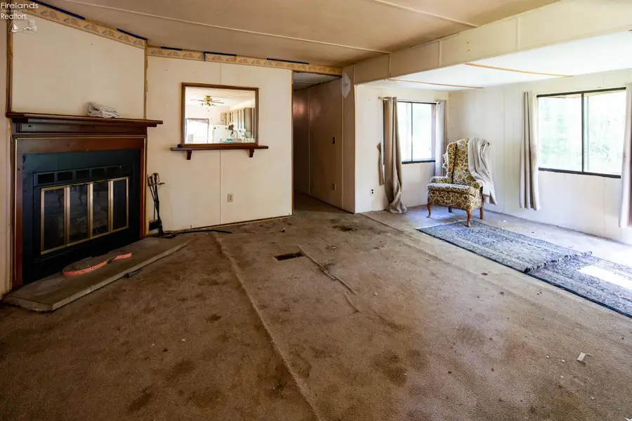 4425 N St Rt 101, Tiffin, OH 44883 - #3