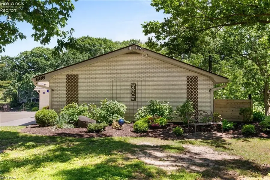 685 Sunnyside, Vermilion, OH 44089 - #3