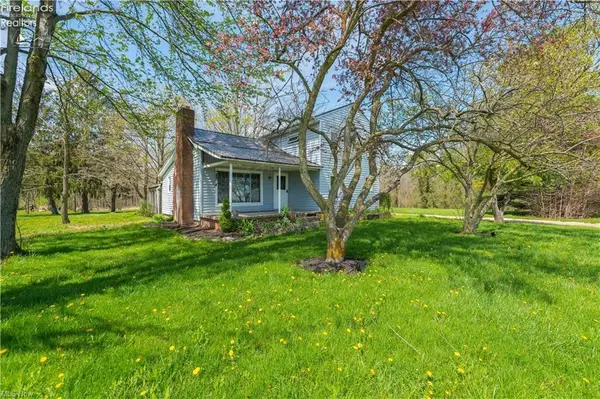 5226 State Route 60, Wakeman, OH 44889