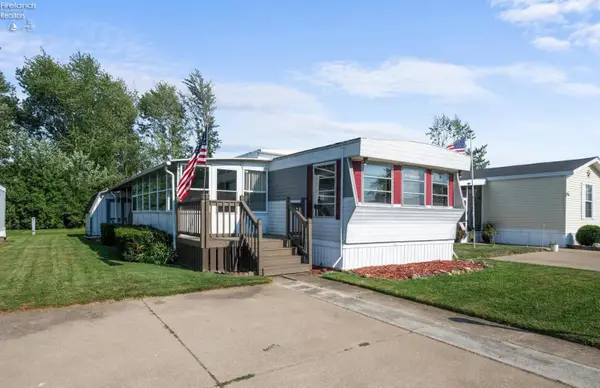 83 Rathbun Drive, Marblehead, OH 43440