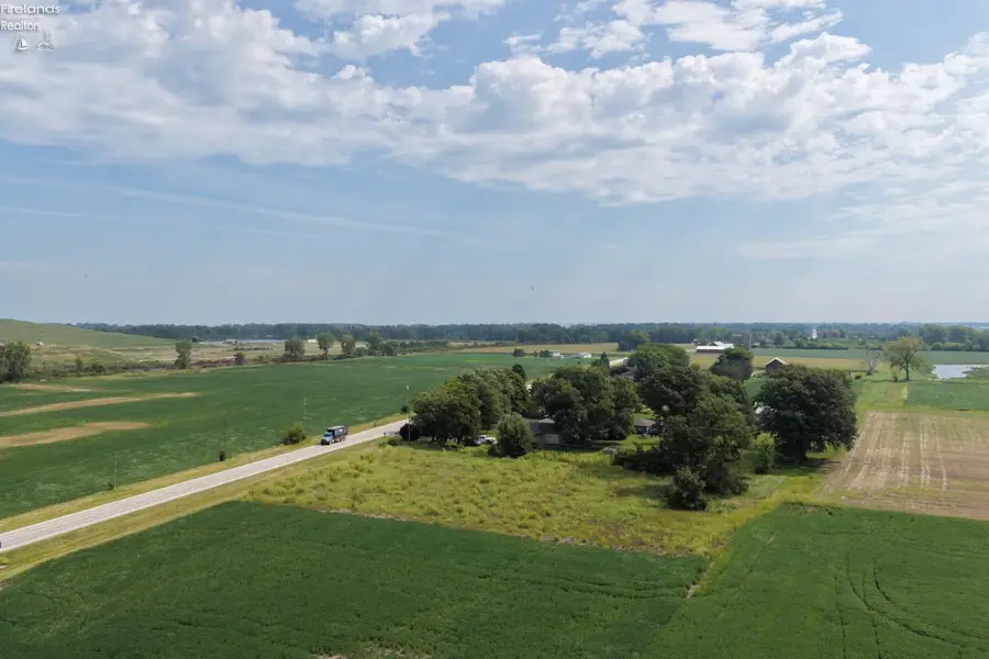 5372 W Harbor Road, Port Clinton, OH 43452 - #3