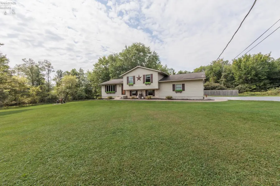246 Portage Path, Willard, OH 44890 - #2