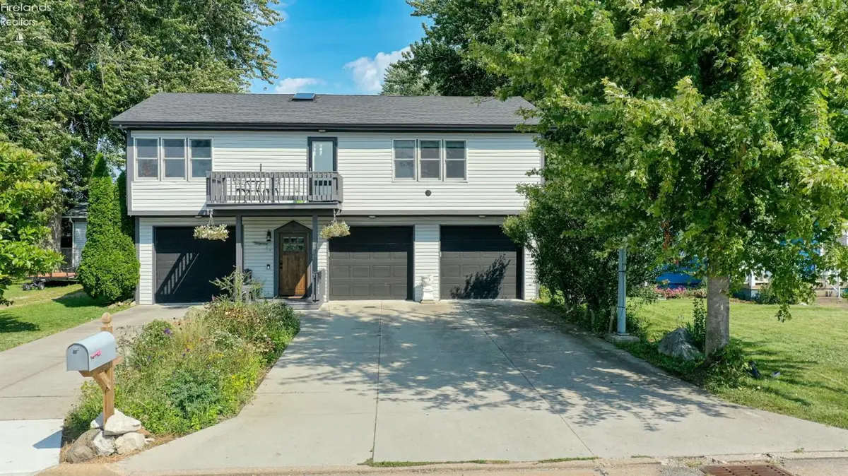 616 Superior Street, Sandusky, OH 44870 - #1