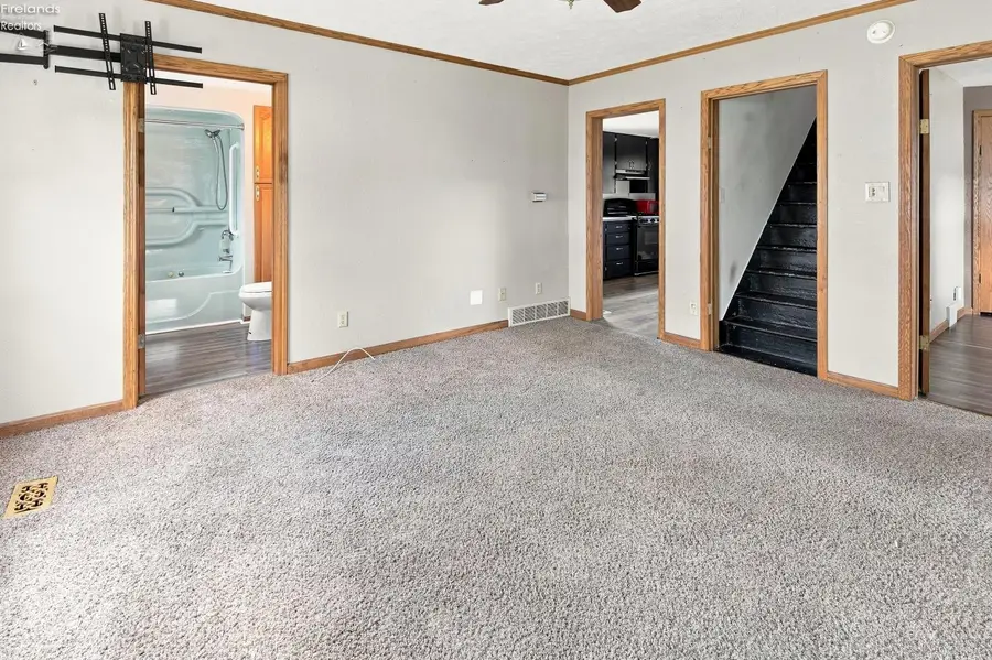 425 W Stevenson Street, Gibsonburg, OH 43431 - #2