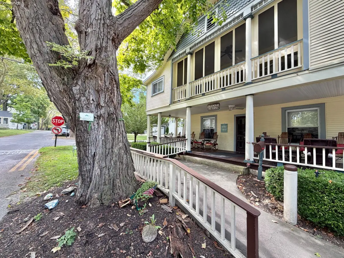 350 Walnut Avenue, Lakeside, OH 43440 - #1