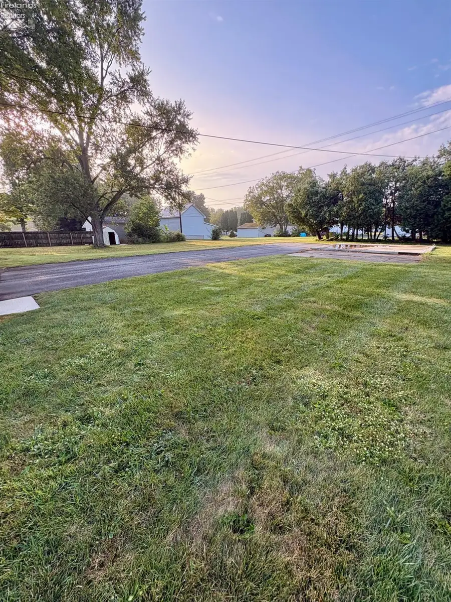 118 Thomas Street, Tiffin, OH 44883 - #3
