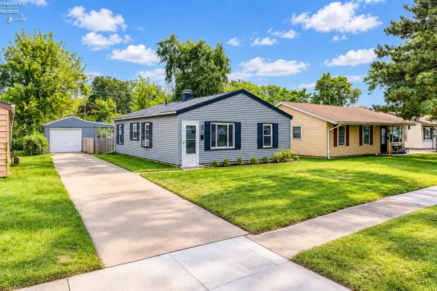 1226 E Larchmont, Sandusky, OH 44870 - #2