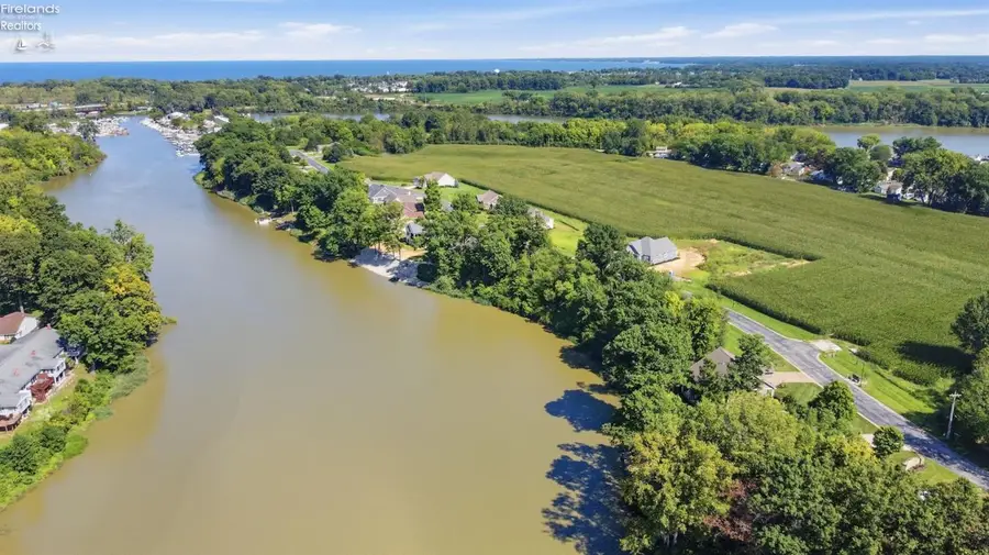1140 Sheltered Brook, Huron, OH 44839 - #3