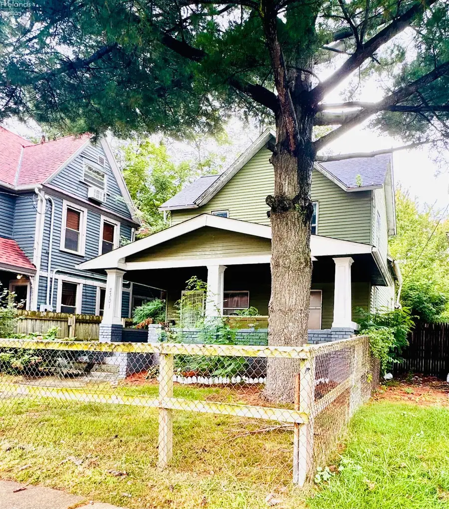 2301 Meyer Avenue, Cleveland, OH 44109 - #2
