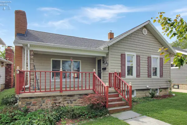 410 E 6th Street, Port Clinton, OH 43452