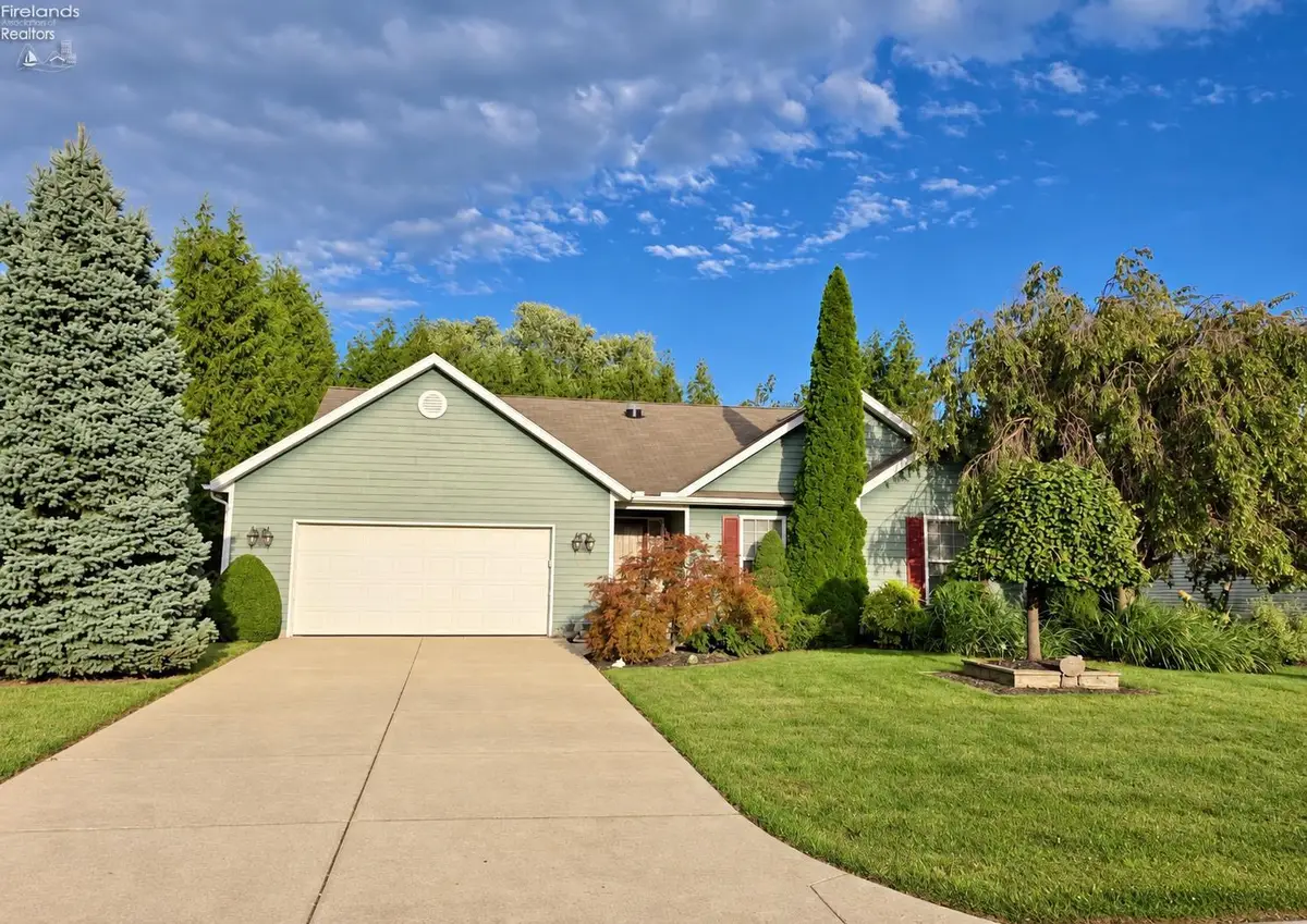 2600 Highland Drive, Sandusky, OH 44870 - #1