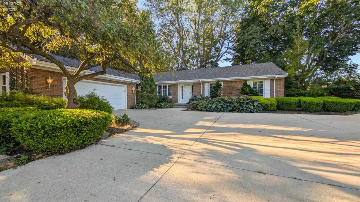 2010 Hull Road, Sandusky, OH 44870 - #1