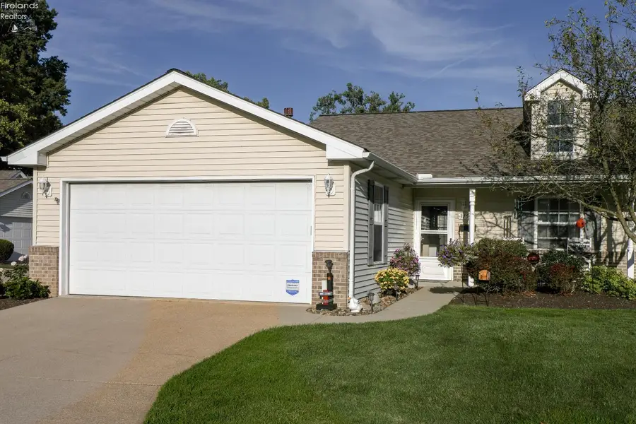 312 W Glen, Elyria, OH 44035 - #2
