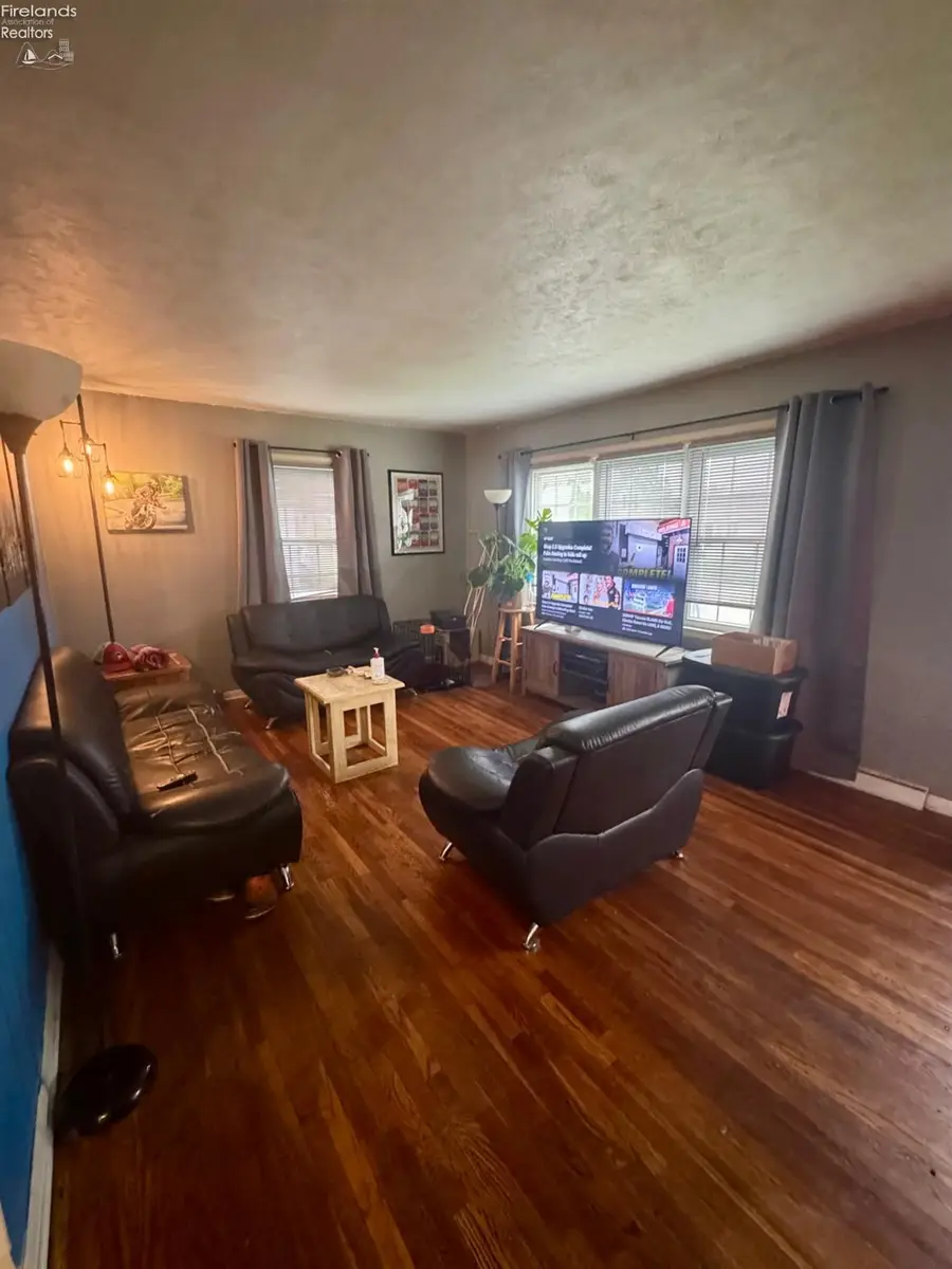 2213 Karl Ann Drive, Sandusky, OH 44870 - #3